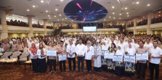 Salurankan Insentif 5.071 Guru Swasta se-Kota Batam, Ini Pesan Muhammad Rudi