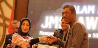 Pengda Kepri Raih Penghargaan Gold Ketiga JMSI Award 2024