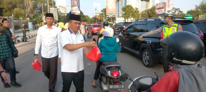 kejari batam berbagi sembako
