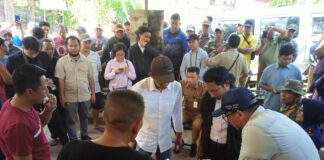 Pertanyakan Perubahan ROW Jalan, Ketua DPRD Batam Sambangi Kampung Tembesi Tower