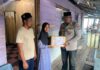 Polsek Moro Salurkan Bansos Kapolda kepada Warga Kurang Mampu polsek moro salurkan bansos