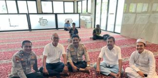 Jumat Curhat Polda Kepri Ajak Masyarakat Hindari Perpecahan dalam Pilkada jumat curhat polda kepri