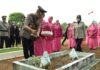 Peringatan Hari Bhayangkara ke-78, Polres Bintan Ziarah Makam Pahlawan ziarah makam pahlawan bintan