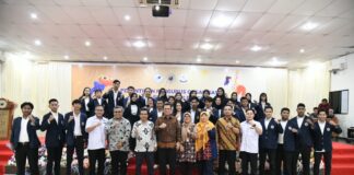 Gubernur Ansar Tekankan Pentingnya Kualitas SDM kepada Mahasiswa UNRIKA