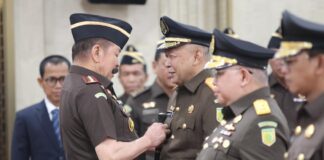 Lantik Pejabat Baru, Jaksa Agung: Bekerjalah dengan Nurani dan Akal Sehat