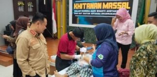 100 Anak Ikuti Khitanan Massal Gratis Kejari Karimun