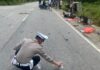 Tabrakan Truk vs Motor di Karimun, Korban Alami Patah Kaki hingga Luka di Kepala