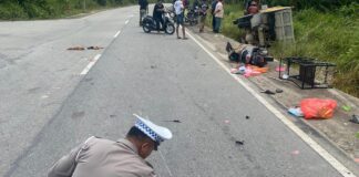 Tabrakan Truk vs Motor di Karimun, Korban Alami Patah Kaki hingga Luka di Kepala