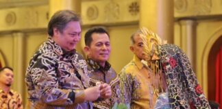 Harkopnas, Gubernur Kepri Terima Bintang Abhinaya Jagadhita