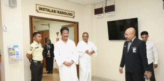 Datang Lebih Awal, Rudi – Aunur Rafiq Jalani Pemeriksaan Kesehatan di RSUD Raja Ahmad Tabib
