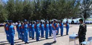 19 SMP dan SMA Ramaikan Lomba Baris-berbaris HUT ke-79 TNI di Natuna