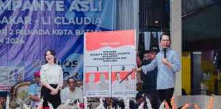 Ibu Rumah Tangga Buliang Dukung Pasangan Amsakar-Li Claudia