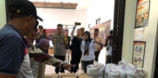 Polres Bintan Kawal Kedatangan Logistik Pilkada untuk Pastikan Keamanan logistik pilkada bintan