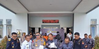 Nekat Tabrak Kapal Petugas, Pelaku Penyelundupan 10 Kg Sabu Berhasil Dibekuk