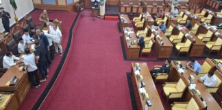 Delapan Fraksi Setuju Ranperda Penyelenggaraan Angkutan Umum Masal Dilanjutkan