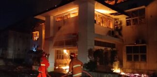 Gedung Disdikbud Natuna Terbakar
