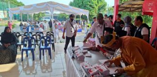 Warga Seibeduk Berbondong-Bondong Latihan Nyoblos Sebelum Pilkada