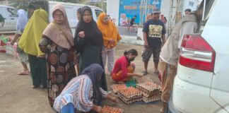 Operasi Pasar Murah, Warga Borong Cabai, Daging dan Ikan
