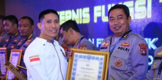 Polda Kepri Raih Penghargaan Pelayanan Presisi di Rakernis TIK Polri 2024