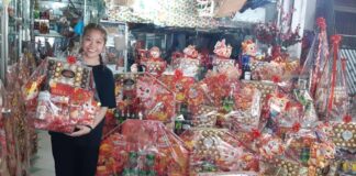 Jelang Imlek 2025, Parcel dan Jeruk Mulai Dijual