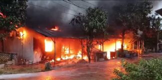 4 Rumah Asrama Polisi Hangus Terbakar, Diduga Akibat Korsleting Listrik asrama polisi terbakar