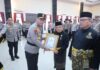 Apresiasi LAM Kepri, Kapolda Berikan Penghargaan Bhayangkara penghargaan bhayangkara lam kepri