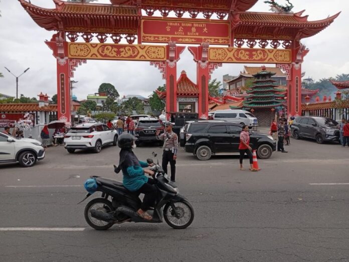 vihara budhi polda kepri amankan imlek