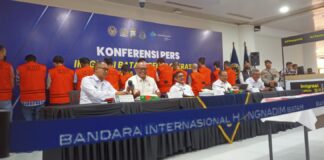 13 WNA Diamankan di Batam, Salahi Izin Tinggal dan Jadi Investor Fiktif