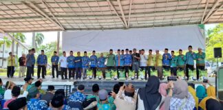 Pemko Batam Salurkan 7.800 Karung Beras Kepada Tokoh Agama