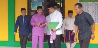 Salat Id di Pulau Rempang, Mentrans Minta Penerima Insentif Tak Pamer mentrans di pulau rempang