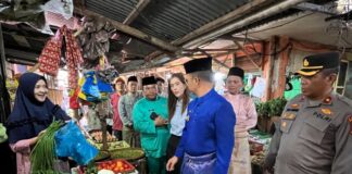 Forkopimda Anambas Sidak Pasar Tarempa, Pastikan Stok dan Harga Stabil sidak pasar tarempa