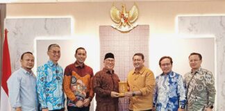 Menteri Ekraf Dorong Kolaborasi Pusat-Daerah untuk Kembangkan Ekonomi Kreatif Berbasis Laut di Kepri