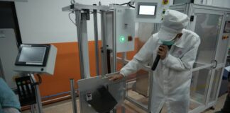 Lenovo Resmi Produksi Laptop dan PC Berbasis TKDN di Batam