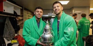 Dean James dan Go Ahead Eagles juara KNVB Cup 2025