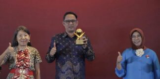 Perumda BPR Tuah Karimun Raih Predikat Bintang 3 Top BUMD Awards 2025
