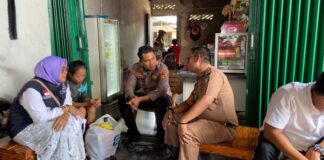 Polsek Sungai Beduk Bantu Pulihkan Mental Anak Korban Kekerasan Anak Korban Kekerasan