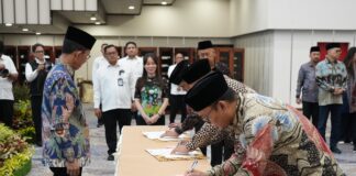 Amsakar Lantik 23 Pejabat Tingkat II di Lingkungan BP Batam