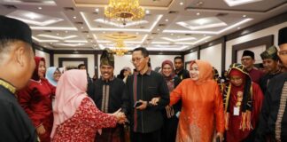 Amsakar Ajak Warga Kuantan Singingi Kompak Bangun Batam warga kuantan singingi batam