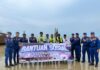 Peduli Nelayan, Polres Lingga Bagikan Life Jacket di Hari Bhayangkara life jacket polres lingga