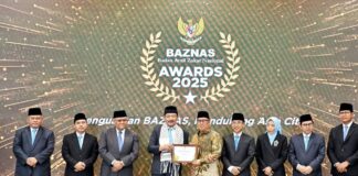 Wagub Nyanyang Terima Penghargaan Baznas Award 2025
