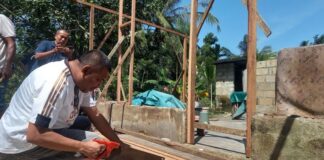 Wabup Karimun Tinjau Rumah Warga Korban Puting Beliung di Desa Pangke desa pangke karimun