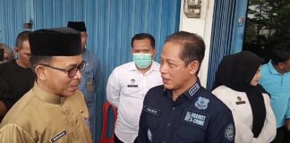 Tiba di Batam, Menteri Lingkungan Hidup Malah Batal Segel Perusahaan Impor Limbah Elektronik