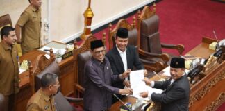 Banmus DPRD Batam Paparkan Rencana Kerja Tahun 2026 di Rapat Paripurna