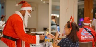 Promo Early Bird Dinner Natal di HARRIS Batam Center dan HARRIS Waterfront dinner natal di harris