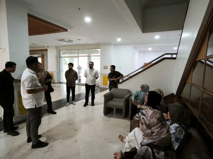 masjid central hills