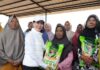Li Claudia Salurkan Bantuan dan Sumbangan di Rempang Eco City Rempang Eco City