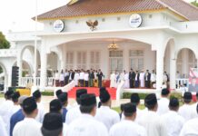 Peringatan HSN 2025, Gubernur Ansar: Santri Juga Harus Kuasai Sains dan Teknologi