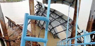 Ponton Dermaga Selat Beliah Ambruk Usai Dihantam Ombak, BUP Karimun Bakal Evakuasi