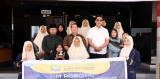 Santri IIBS Batam Siap Berlaga di Lomba Robotik Internasional Malaysia IIBS Batam Lomba Robotik