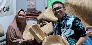 Seeracraft Ubah Eceng Gondok Jadi Anyaman Bernilai Tinggi, Dilirik Pasar Internasional Seeracraft eceng gondok